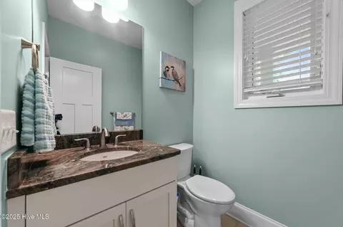 Bath - 506 Long Point Rd, Chocowinity, NC 27817 photo 4 of 7