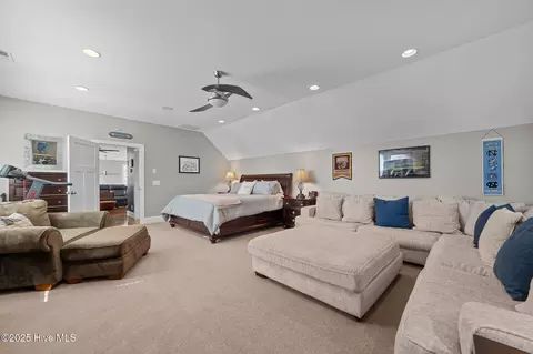 Bedroom - 506 Long Point Rd, Chocowinity, NC 27817 photo 13 of 13