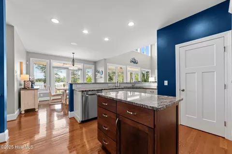 Kitchen - 506 Long Point Rd, Chocowinity, NC 27817 photo 5 of 5