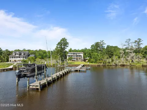 View/Area - 506 Long Point Rd, Chocowinity, NC 27817 photo 2 of 10