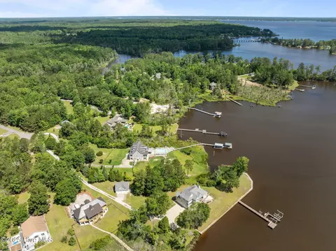 View/Area - 506 Long Point Rd, Chocowinity, NC 27817 photo 10 of 10