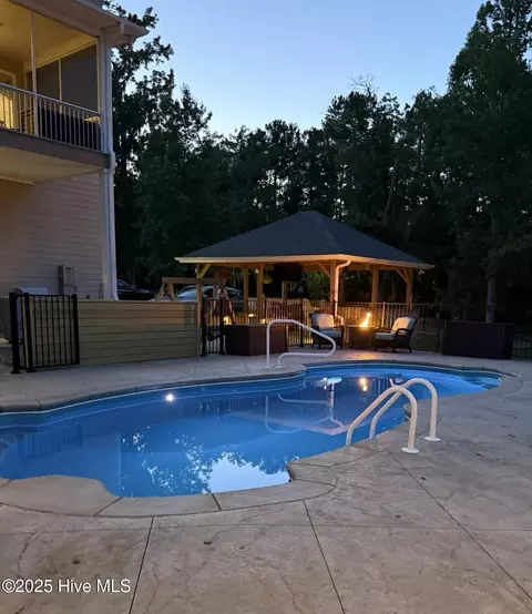 Exterior - 506 Long Point Rd, Chocowinity, NC 27817 photo 15 of 22