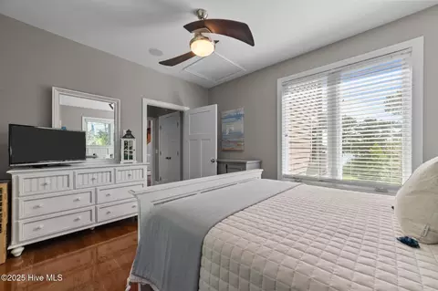 Bedroom - 506 Long Point Rd, Chocowinity, NC 27817 photo 6 of 13