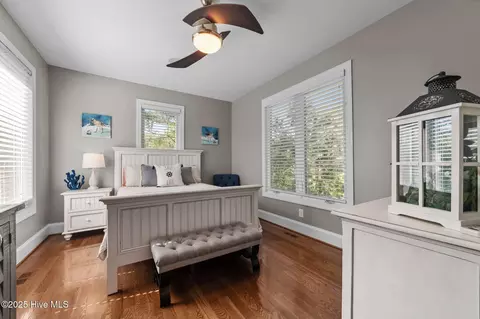 Bedroom - 506 Long Point Rd, Chocowinity, NC 27817 photo 5 of 13