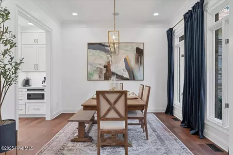 Dining - 21 Abbottsford Dr, Pinehurst, NC 28374 photo 1 of 5