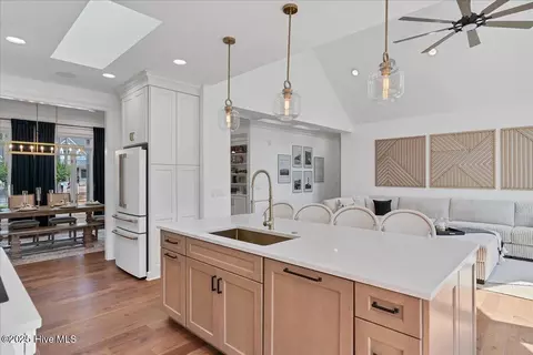 Kitchen - 21 Abbottsford Dr, Pinehurst, NC 28374 photo 9 of 13
