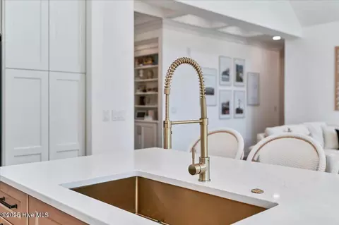 Kitchen - 21 Abbottsford Dr, Pinehurst, NC 28374 photo 10 of 13