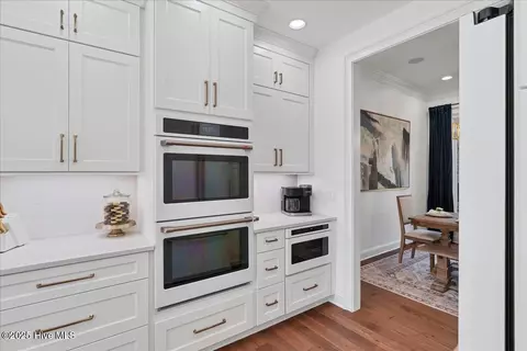 Kitchen - 21 Abbottsford Dr, Pinehurst, NC 28374 photo 12 of 13