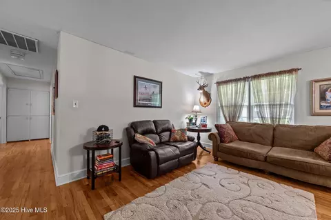 Entry Way - 143 Ballard St, Chocowinity, NC 27817 photo 1 of 3
