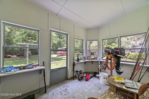Exterior - 143 Ballard St, Chocowinity, NC 27817 photo 4 of 7