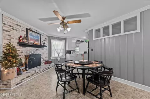 Dining - 143 Ballard St, Chocowinity, NC 27817 photo 3 of 4