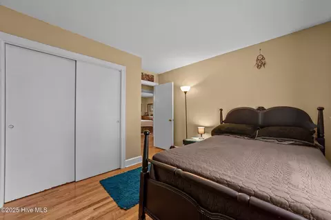 Bedroom - 143 Ballard St, Chocowinity, NC 27817 photo 6 of 6