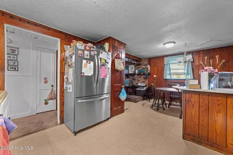 Kitchen - 167 Ballard St, Chocowinity, NC 27817 photo 2 of 2