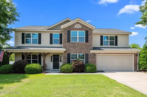 2448 Kodiak Dr, Winterville, NC 28590