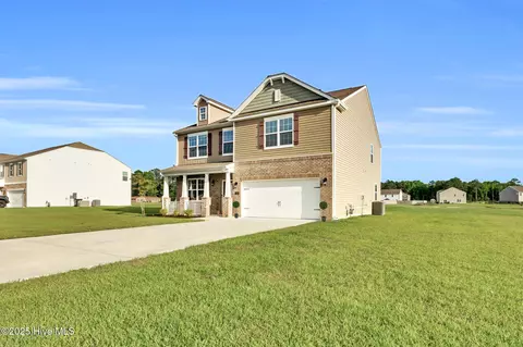 119 Perrytown Loop Rd, New Bern, NC 28562
