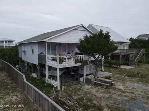 3518 E Beach Dr, Oak Island, NC 28465