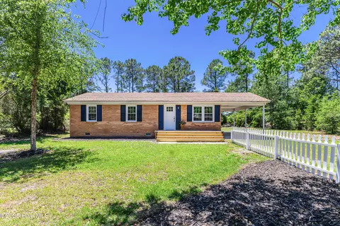 150 Willetts Dr, Southport, NC 28461
