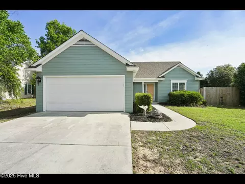 711 Glenarthur Dr, Wilmington, NC 28412