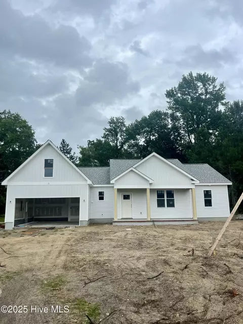 169 Howard Rd, Newport, NC 28570