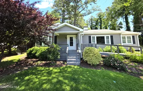 1700 Green Springs Rd, New Bern, NC 28560