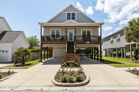 104 S 30th St, Morehead City, NC 28557