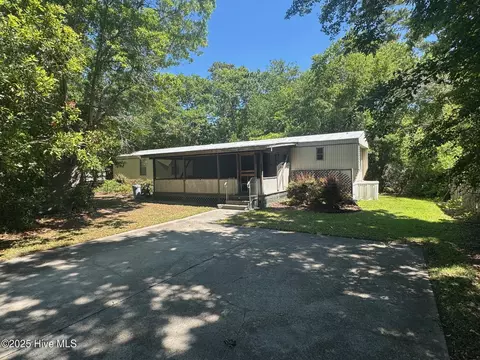 193 Red Barn Rd, Newport, NC 28570