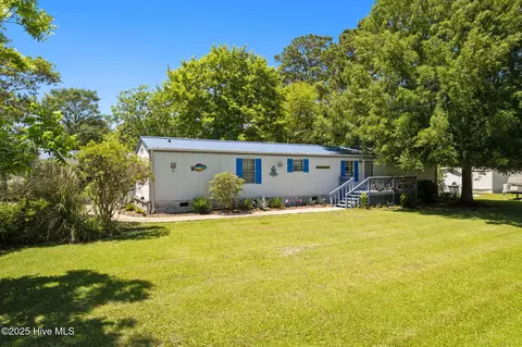 2593 Pine Dr SW, Supply, NC 28462