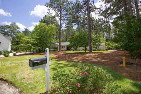 Exterior - 7 Saddle Pl, Pinehurst, NC 28374 photo 20 of 28