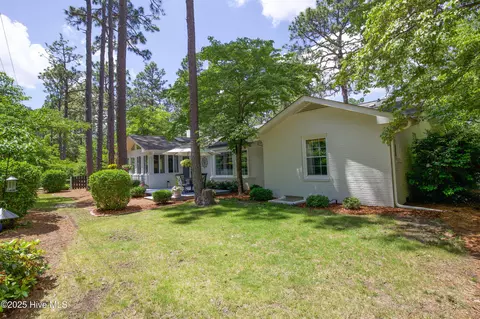 Exterior - 7 Saddle Pl, Pinehurst, NC 28374 photo 26 of 28