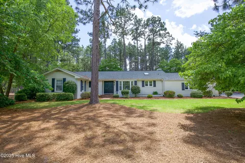 Exterior - 7 Saddle Pl, Pinehurst, NC 28374 photo 18 of 28