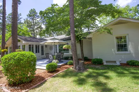 Exterior - 7 Saddle Pl, Pinehurst, NC 28374 photo 27 of 28