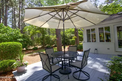 Exterior - 7 Saddle Pl, Pinehurst, NC 28374 photo 9 of 28