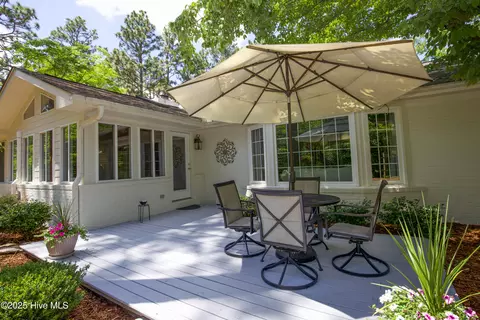 Exterior - 7 Saddle Pl, Pinehurst, NC 28374 photo 10 of 28
