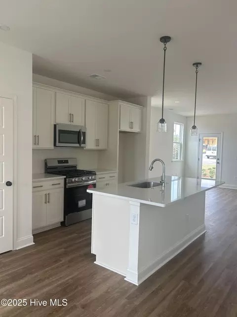 5303 Moonshell Loop, Wilmington, NC 28412 photo 2
