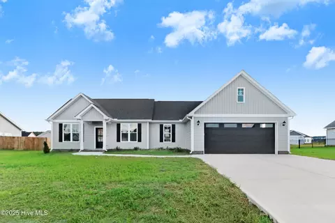 126 Ralph Dr, Pikeville, NC 27863