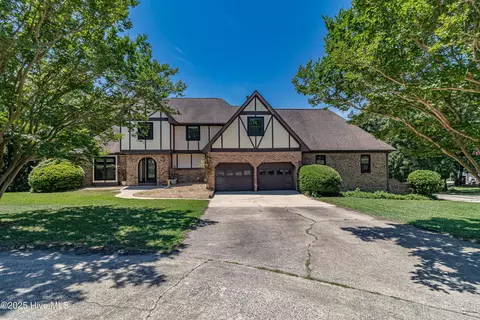 102 Plantation Rd, Goldsboro, NC 27530