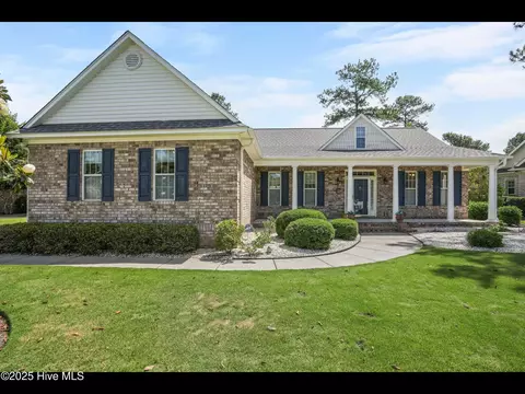 1133 Grandiflora Dr, Leland, NC 28451