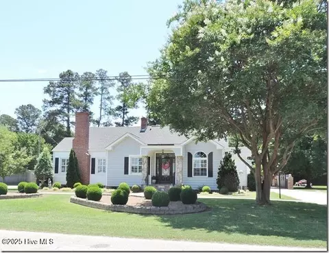 110 E Blalock Rd, Lucama, NC 27851
