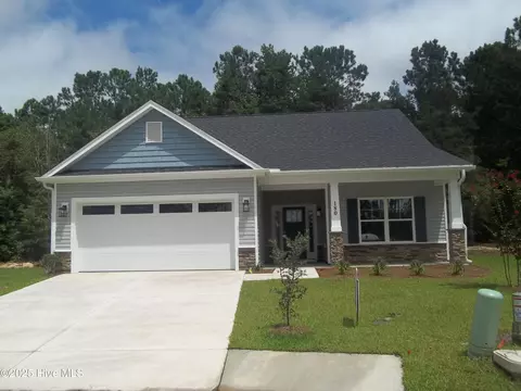 180 Portico Ct, Hampstead, NC 28443