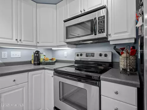 300 Lighthouse Ln #C2, Cedar Point, NC 28584 photo 17