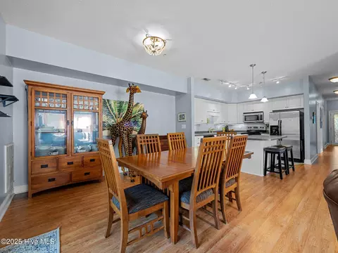 300 Lighthouse Ln #C2, Cedar Point, NC 28584 photo 9