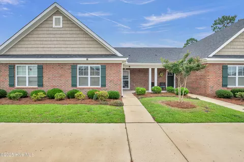 1074 Bridgeport Way, Leland, NC 28451