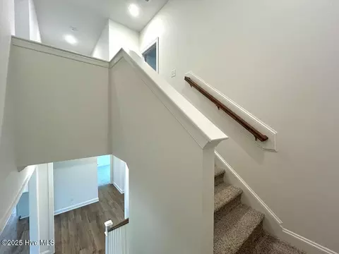 Entry Way - 802 Tupelo Tree Dr, Hubert, NC 28539 photo 8 of 11