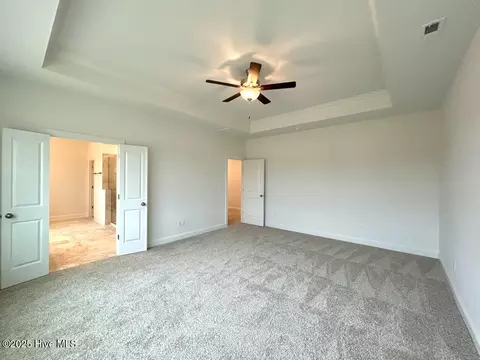 Bedroom - 802 Tupelo Tree Dr, Hubert, NC 28539 photo 16 of 17