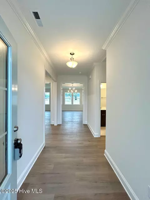 Entry Way - 802 Tupelo Tree Dr, Hubert, NC 28539 photo 1 of 11