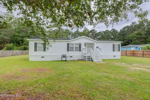 9177 Hawks Nest Dr NE, Leland, NC 28451