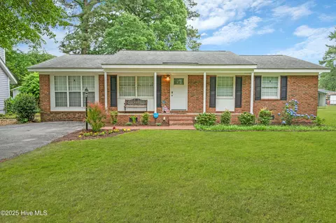 3710 Robinson St, Bethel, NC 27812