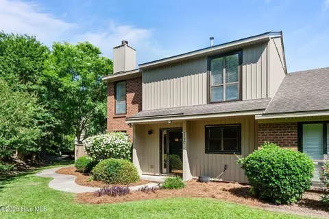 113 Sunshine Ln #C8, Winterville, NC 28590