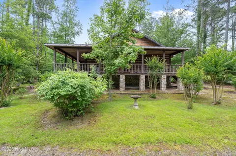 2726 Niagara Carthage Rd, Carthage, NC 28327