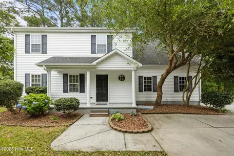 123 S Park Ln, Newport, NC 28570